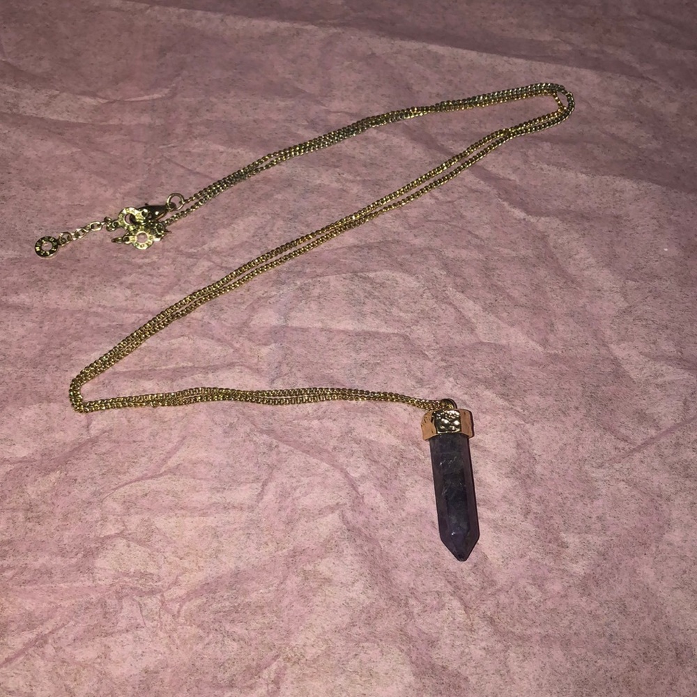 EUC Organic Quartz Pendant - Amethyst 💜